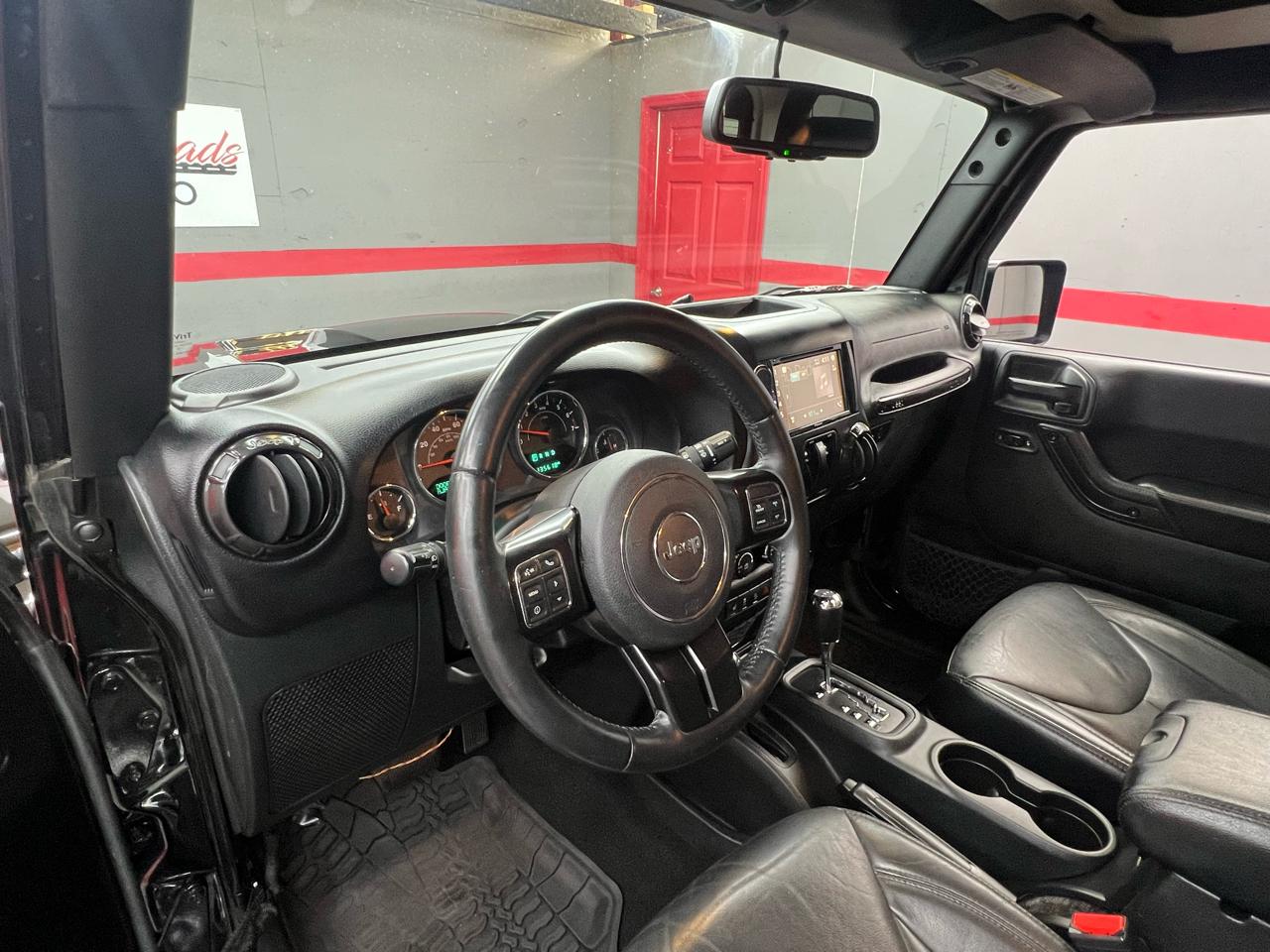 Jeep Wrangler Sahara 4WD 2017