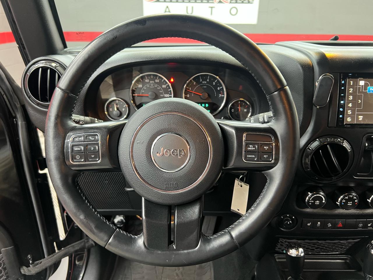 Jeep Wrangler Sahara 4WD 2017