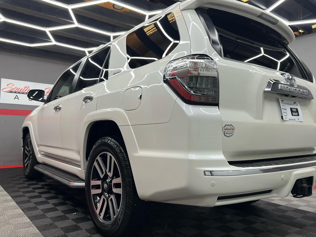 Toyota 4Runner Limited 2WD V6 2018