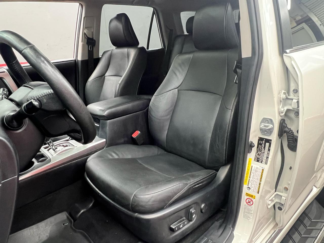 Toyota 4Runner Limited 2WD V6 2018