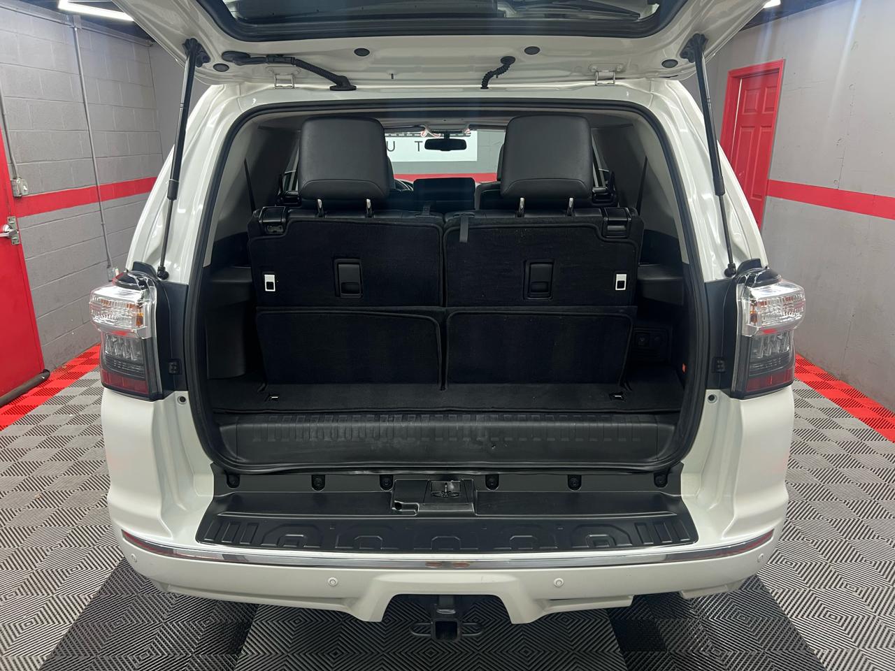 Toyota 4Runner Limited 2WD V6 2018