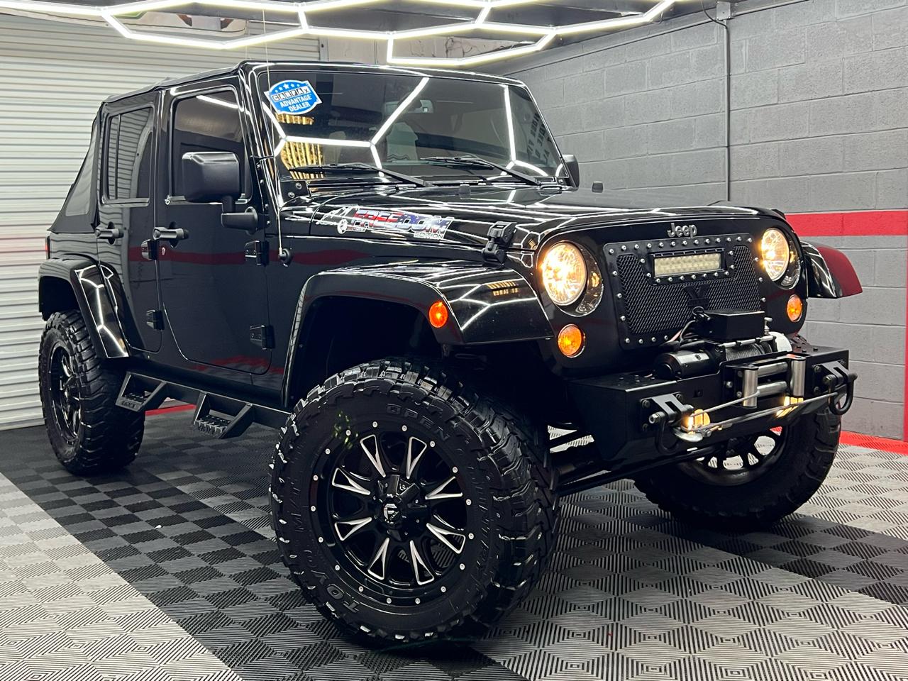 Jeep Wrangler Unlimited Sahara 4WD 2015