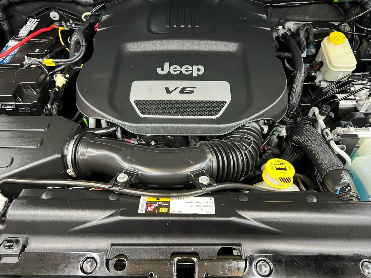 Jeep Wrangler Unlimited Sahara 4WD 2015