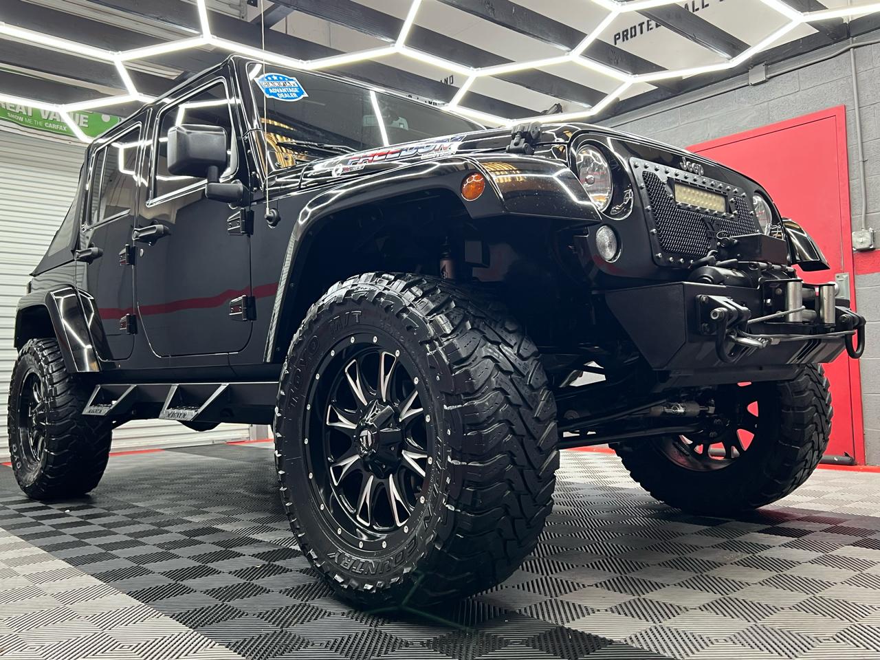 Jeep Wrangler Unlimited Sahara 4WD 2015