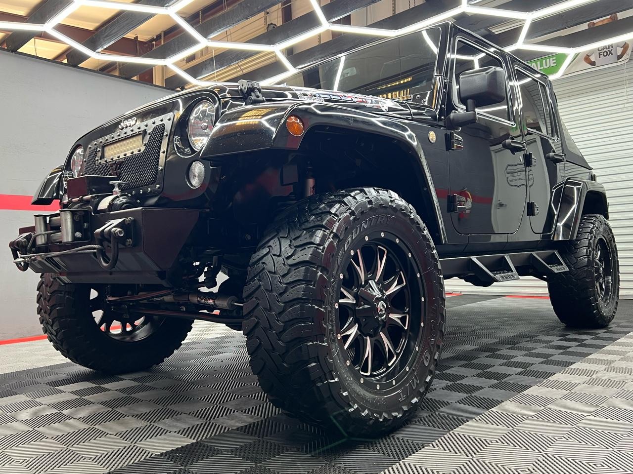 Jeep Wrangler Unlimited Sahara 4WD 2015