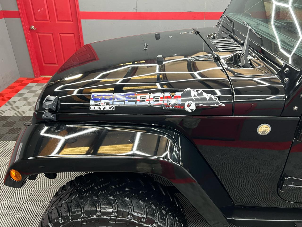 Jeep Wrangler Unlimited Sahara 4WD 2015