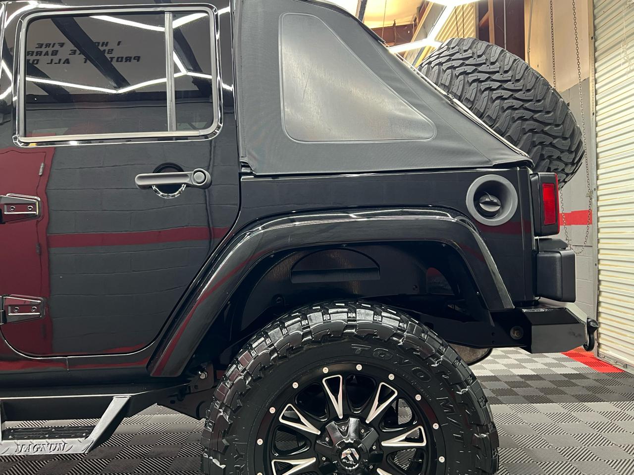 Jeep Wrangler Unlimited Sahara 4WD 2015