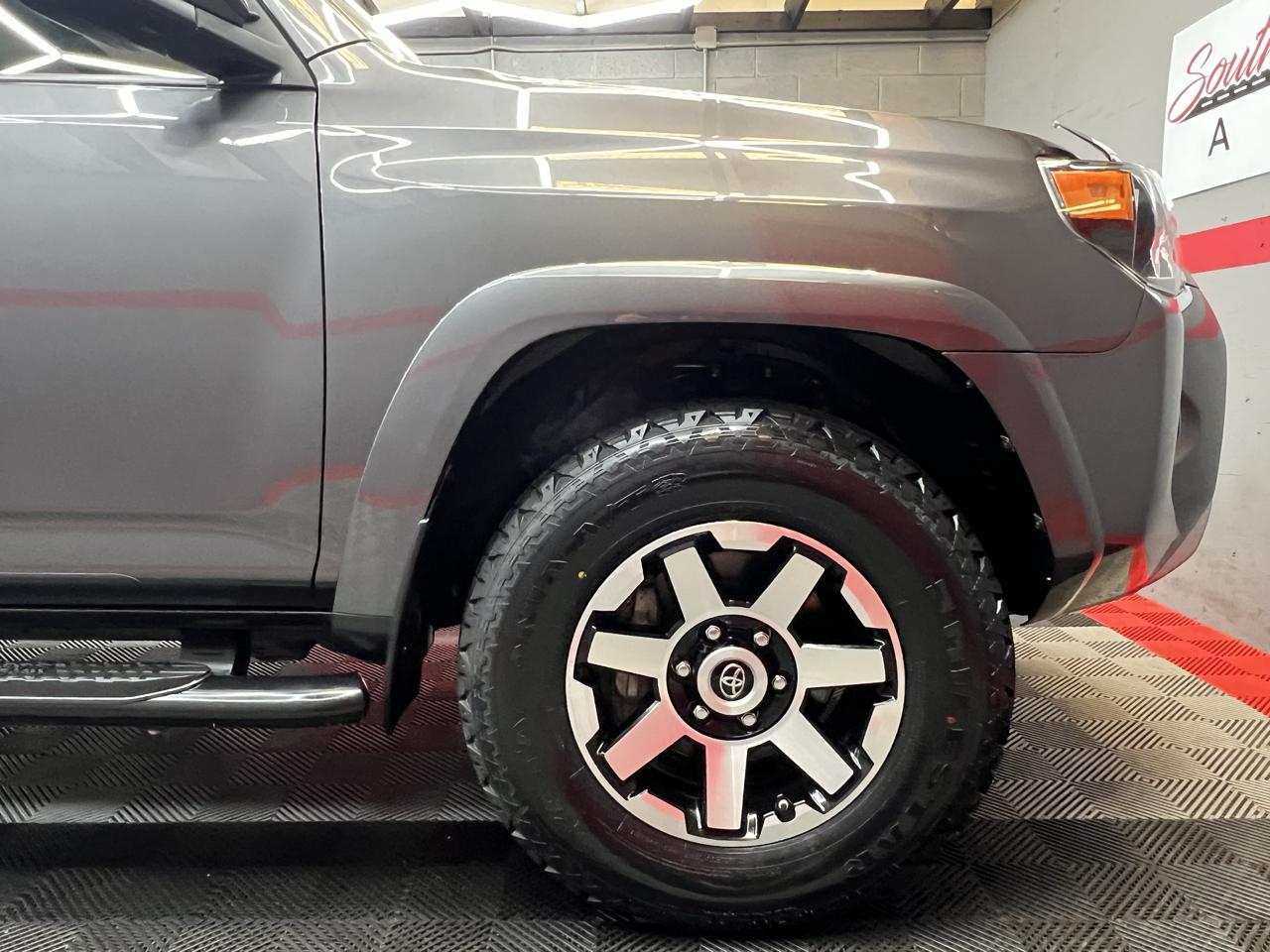 Toyota 4Runner TRD Offroad Premium 4D SUV 4WD V6 2019