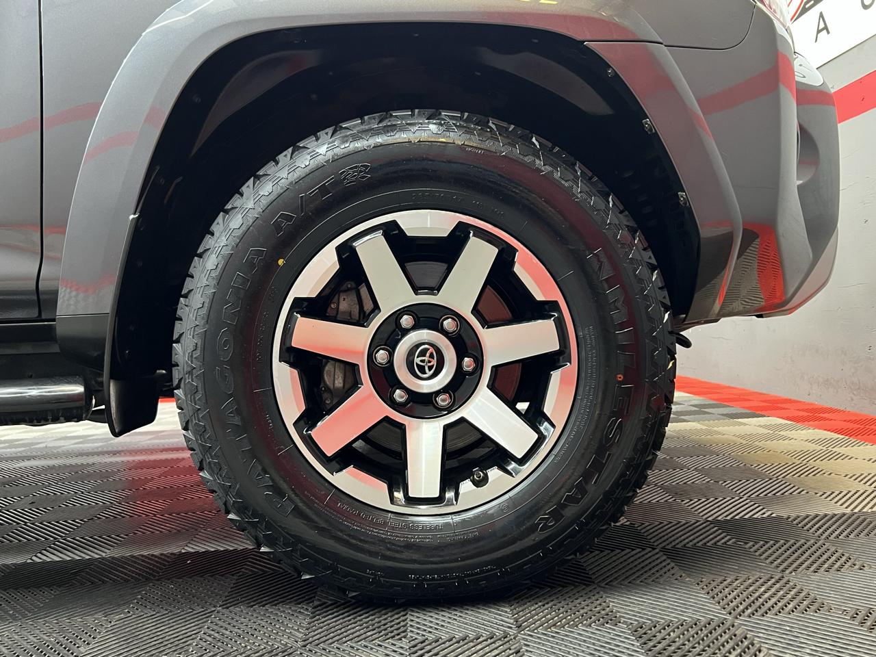 Toyota 4Runner TRD Offroad Premium 4D SUV 4WD V6 2019
