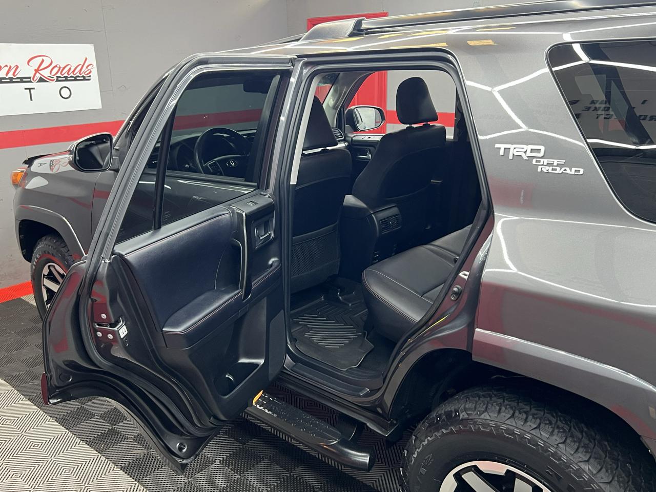Toyota 4Runner TRD Offroad Premium 4D SUV 4WD V6 2019