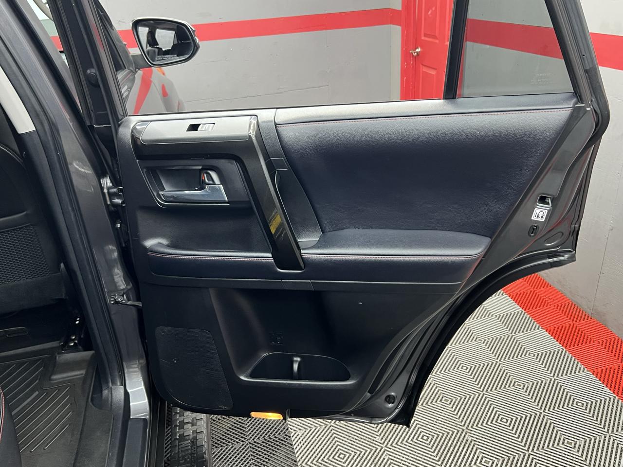 Toyota 4Runner TRD Offroad Premium 4D SUV 4WD V6 2019