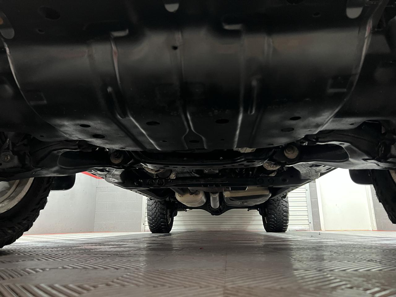 Toyota Tundra Tundra-Grade Double Cab 4.6L 4WD 2012
