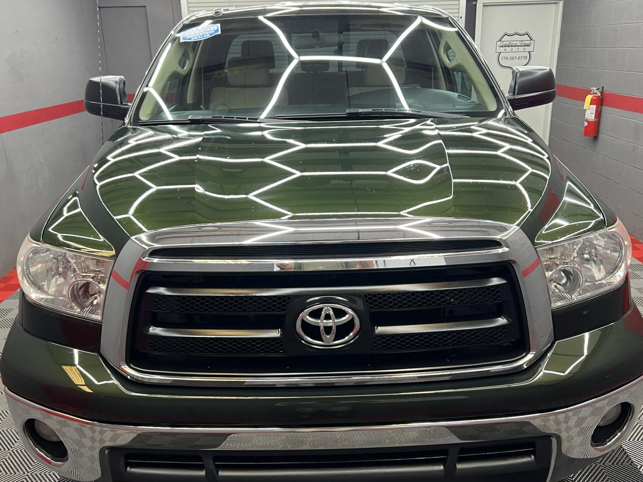 Toyota Tundra Tundra-Grade Double Cab 4.6L 4WD 2012