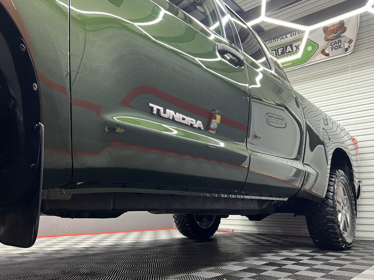Toyota Tundra Tundra-Grade Double Cab 4.6L 4WD 2012