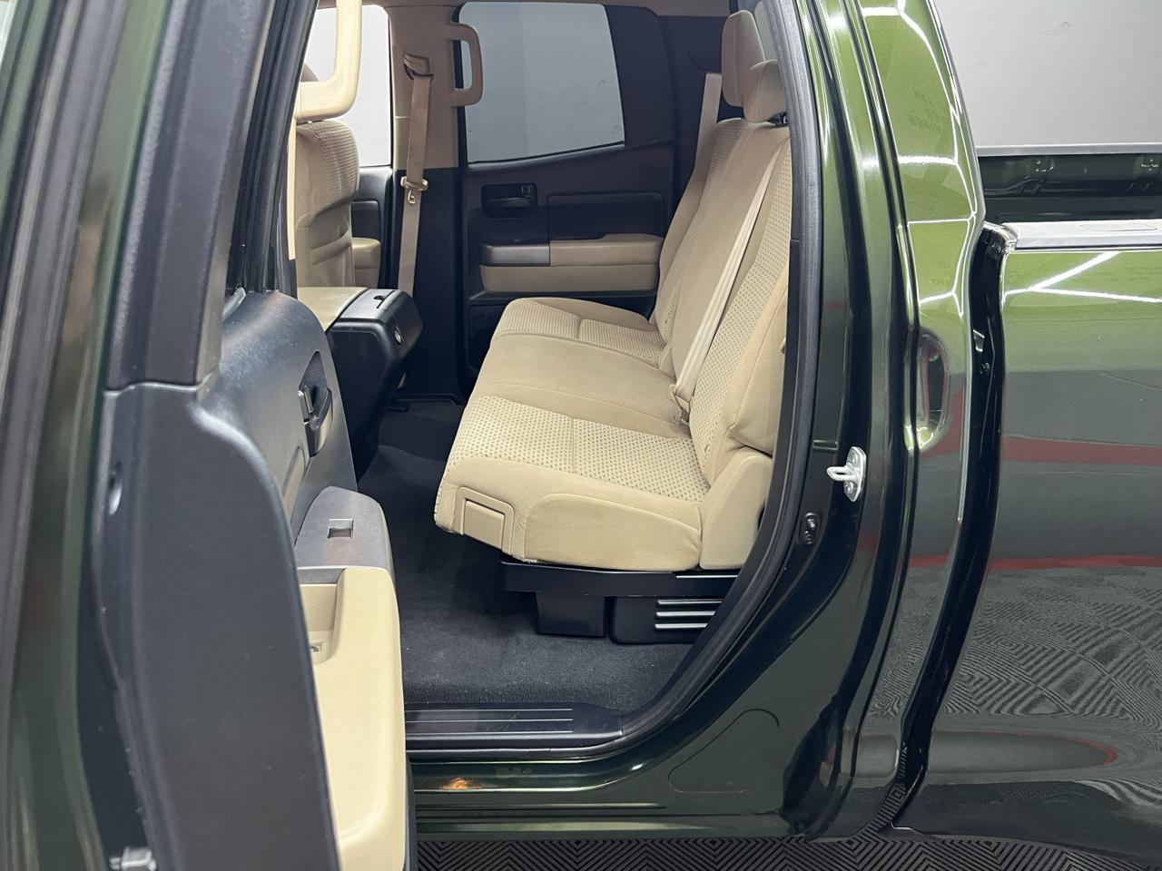 Toyota Tundra Tundra-Grade Double Cab 4.6L 4WD 2012