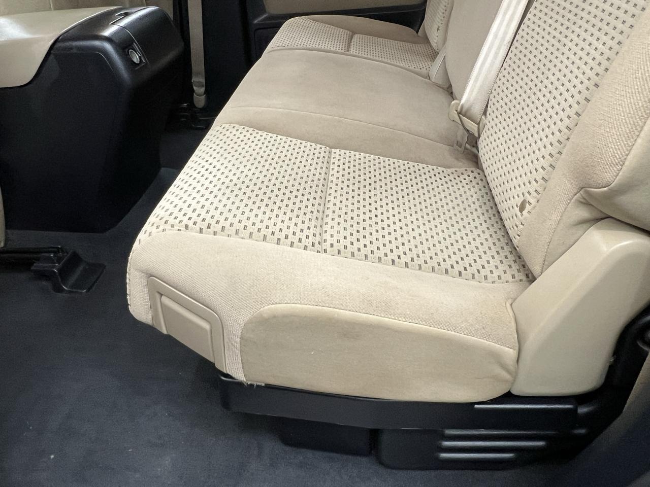 Toyota Tundra Tundra-Grade Double Cab 4.6L 4WD 2012