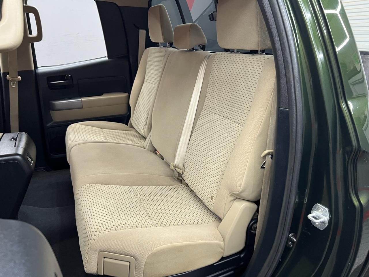 Toyota Tundra Tundra-Grade Double Cab 4.6L 4WD 2012
