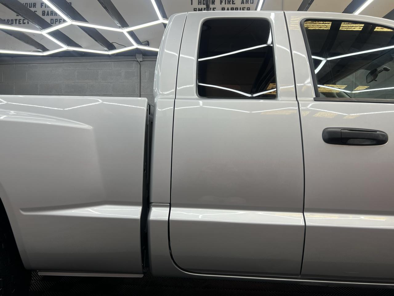 Dodge Dakota  2011
