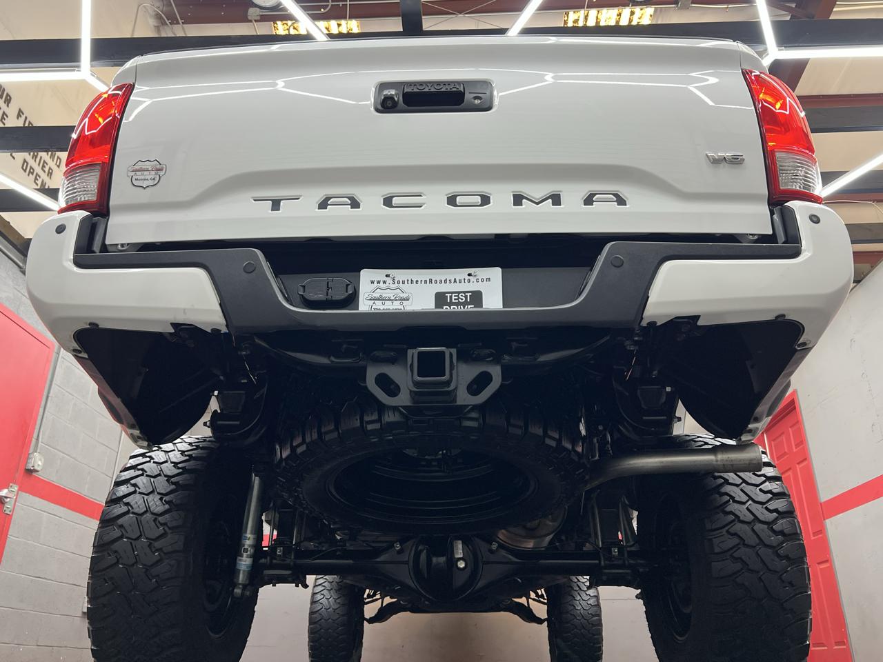 Toyota Tacoma  2017