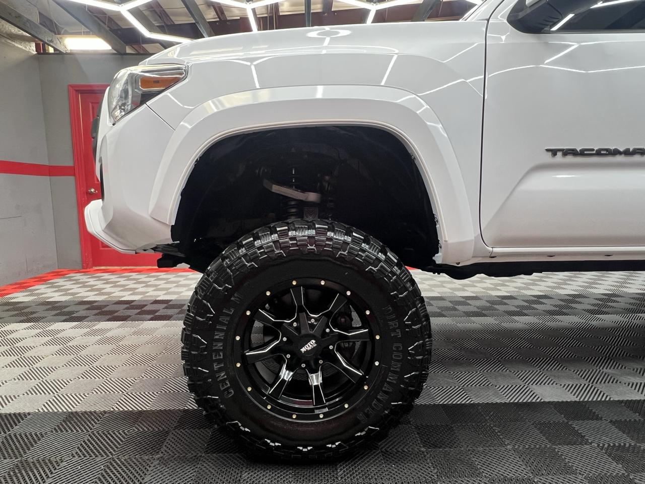 Toyota Tacoma  2017