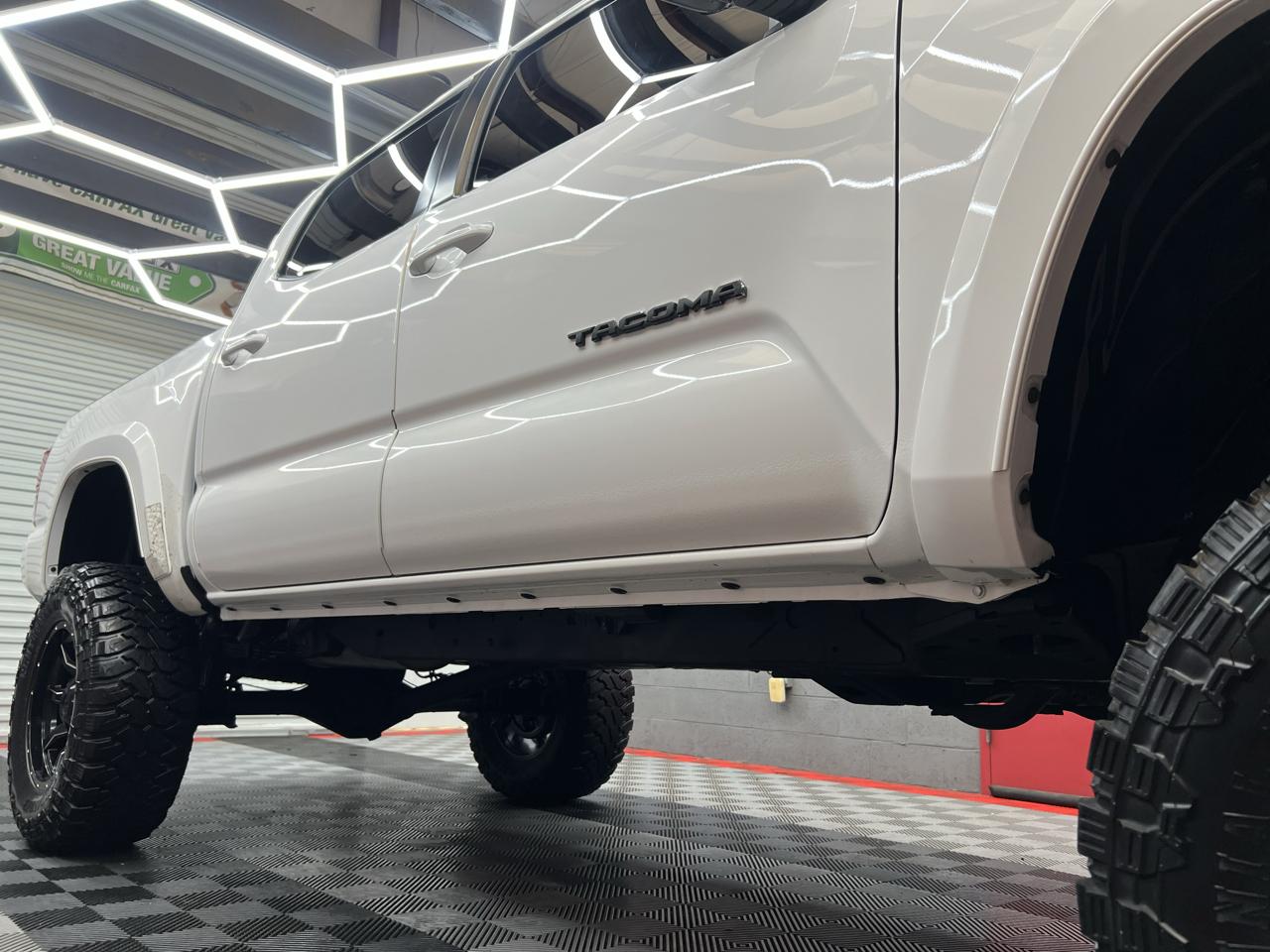 Toyota Tacoma  2017