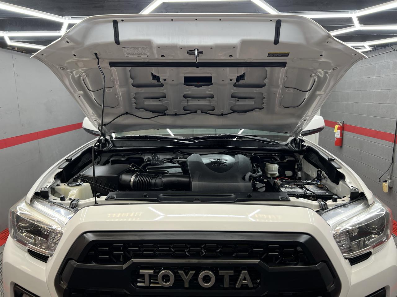 Toyota Tacoma  2017