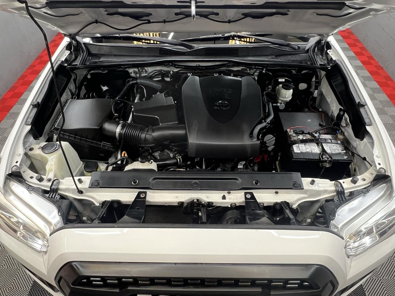 Toyota Tacoma  2017