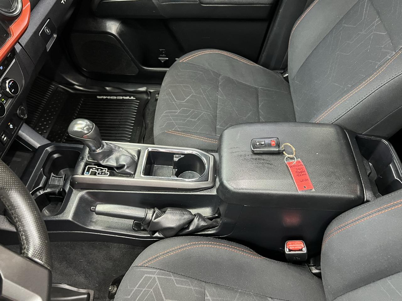 Toyota Tacoma  2017