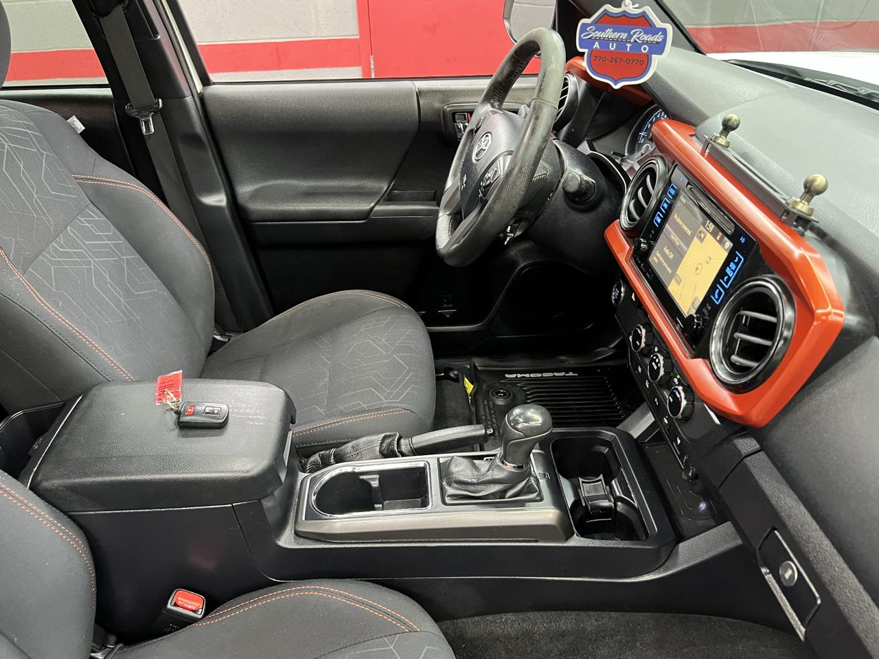 Toyota Tacoma  2017