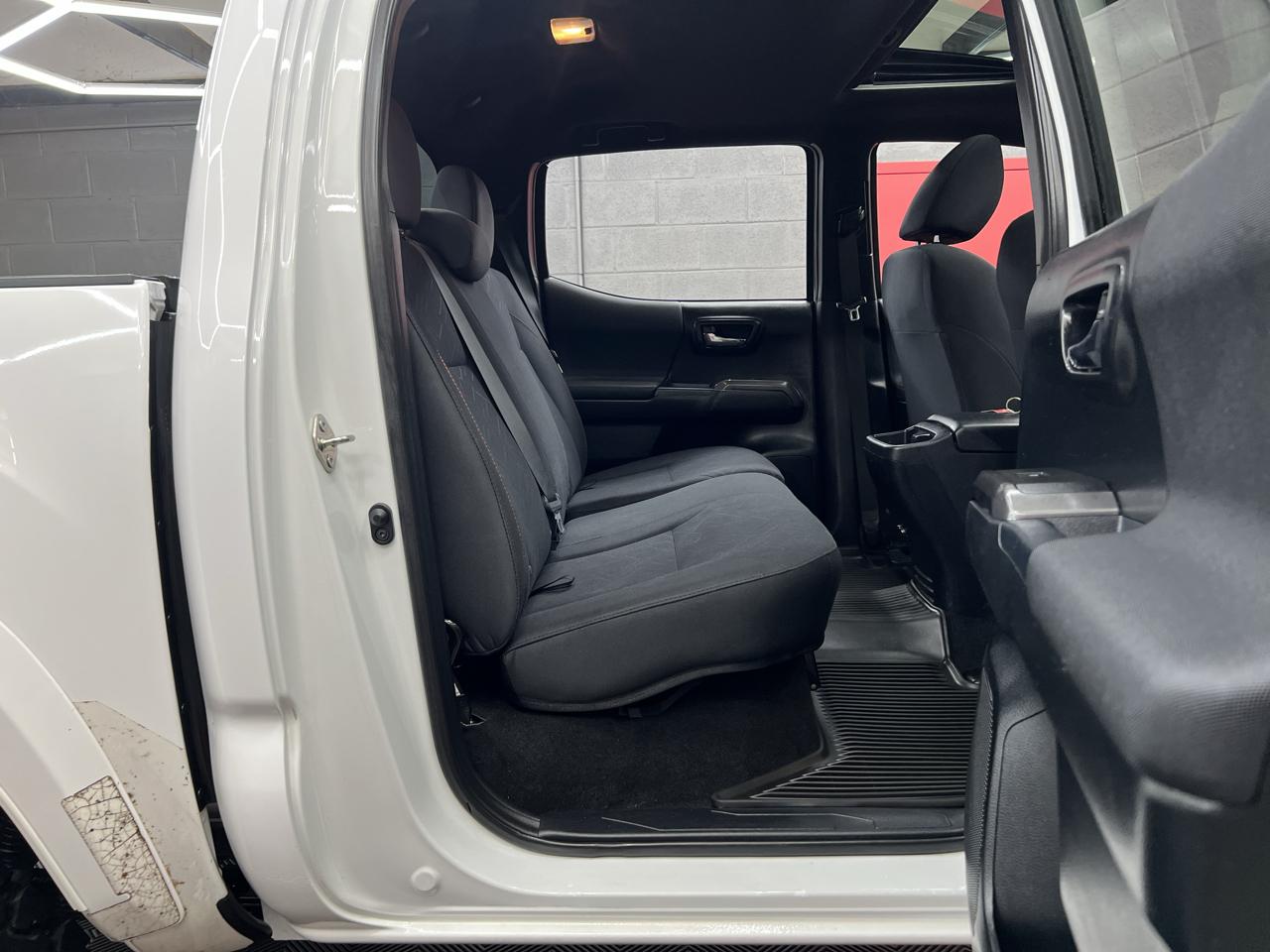 Toyota Tacoma  2017