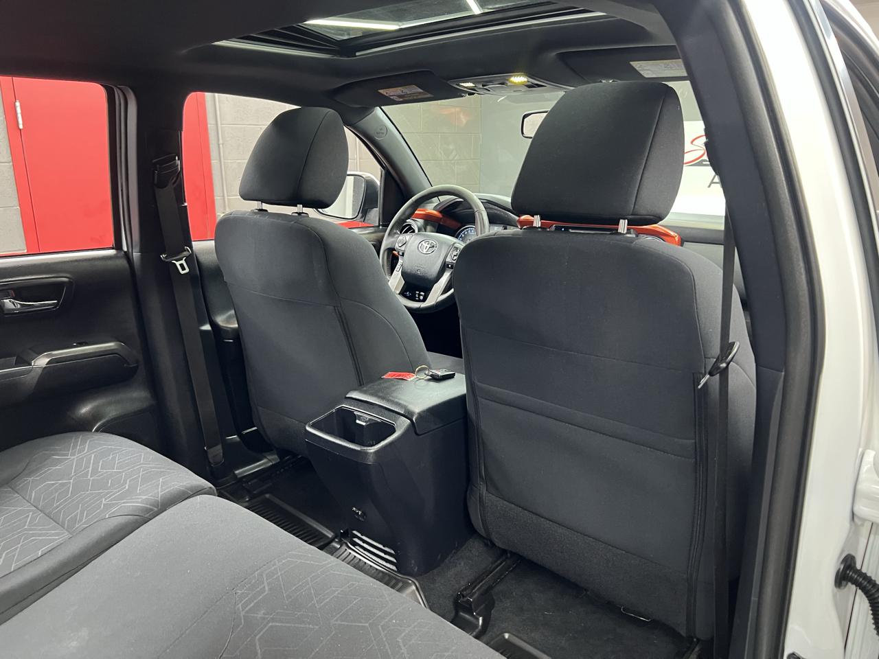 Toyota Tacoma  2017