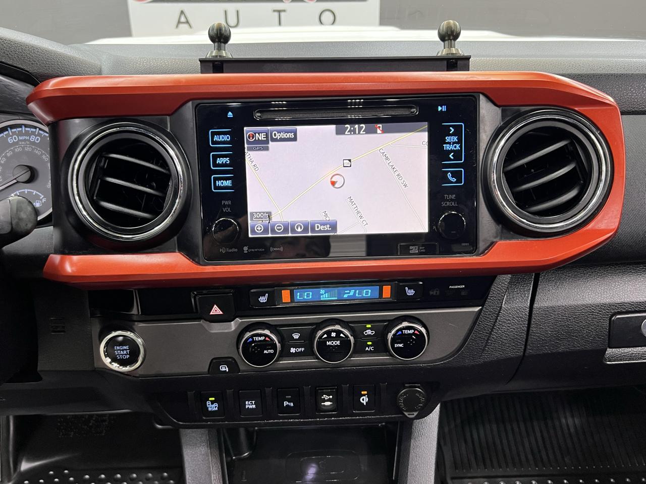 Toyota Tacoma  2017