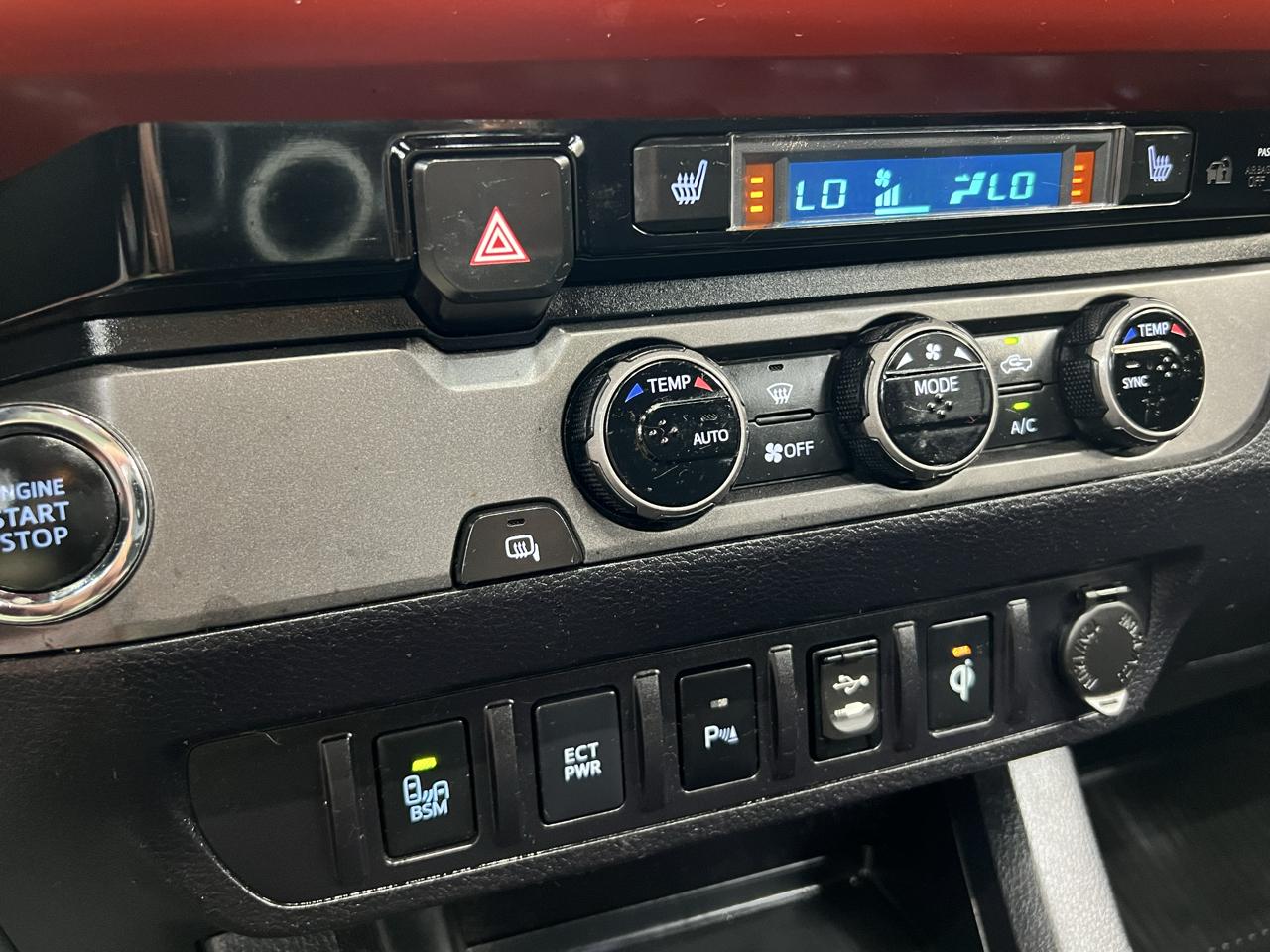 Toyota Tacoma  2017
