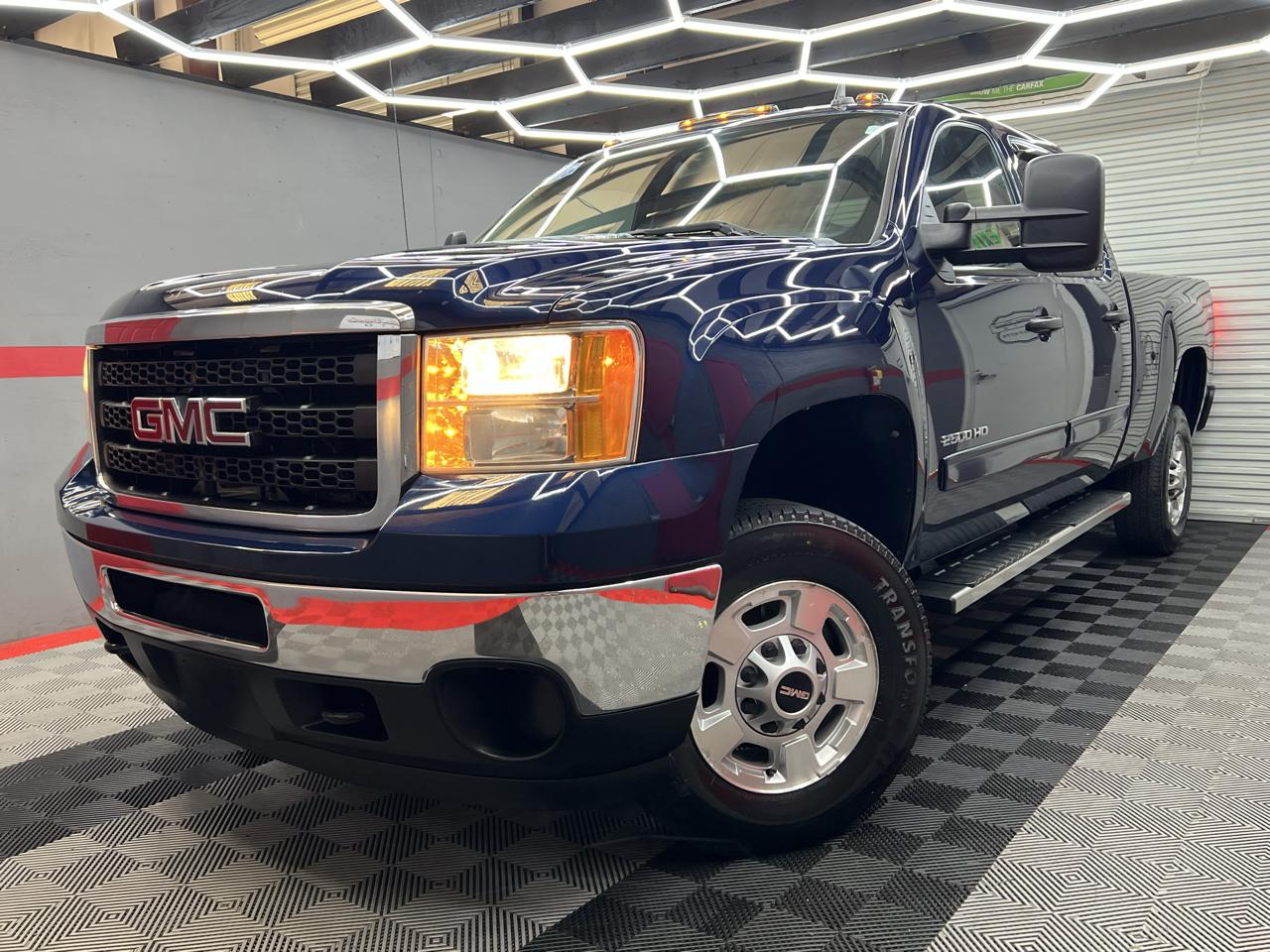 2011 GMC Sierra 2500HD SLE Crew Cab 4WD