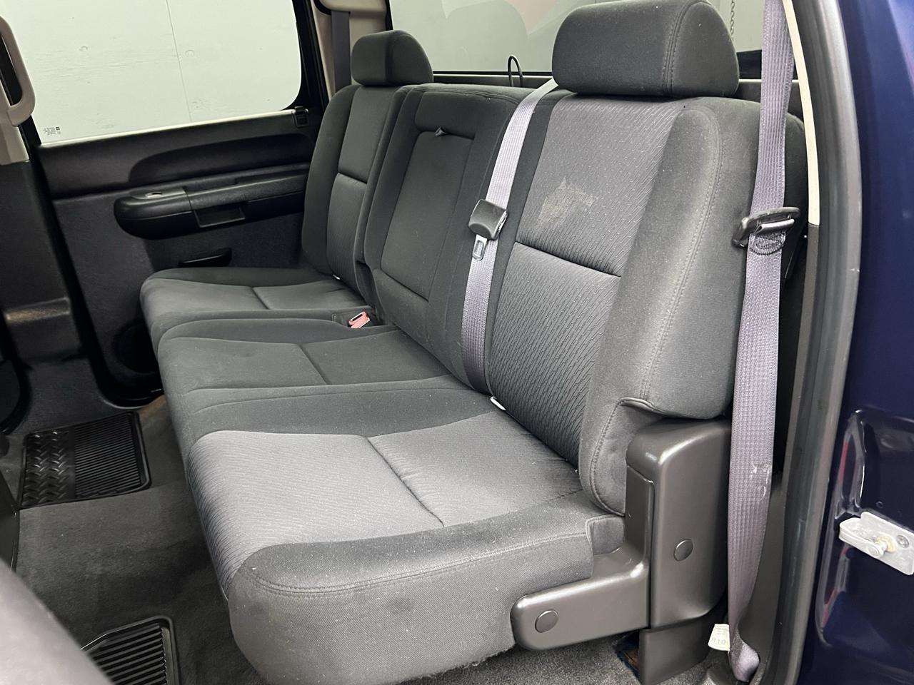 GMC Sierra 2500HD SLE Crew Cab 4WD 2011