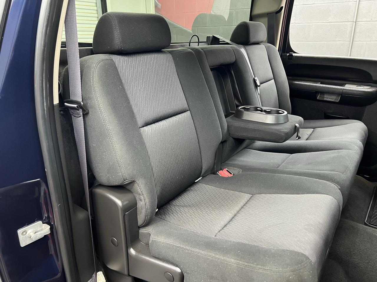 GMC Sierra 2500HD SLE Crew Cab 4WD 2011