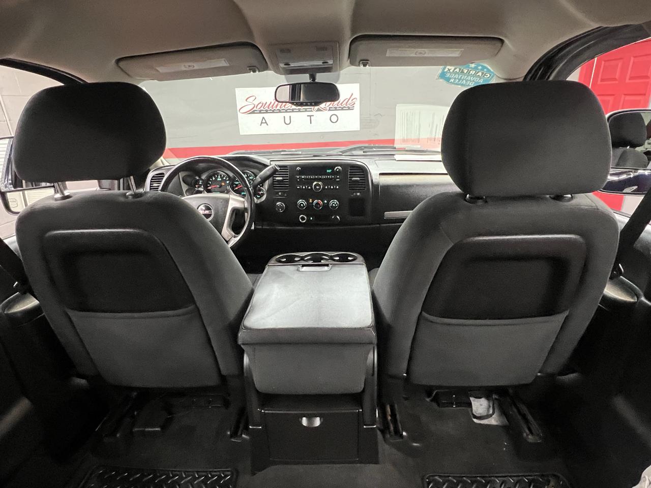 GMC Sierra 2500HD SLE Crew Cab 4WD 2011
