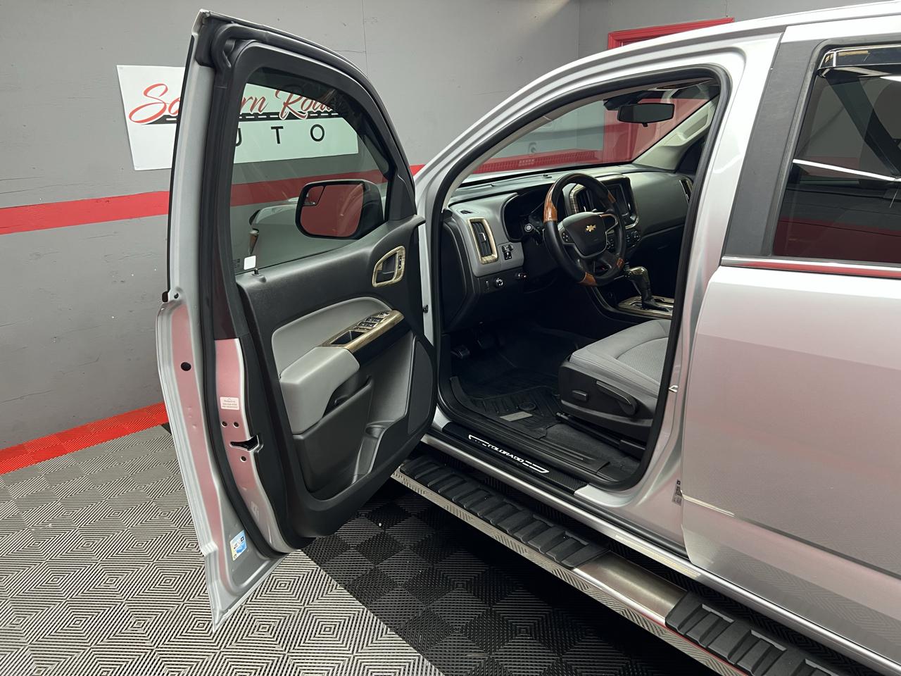 Chevrolet Colorado  2020