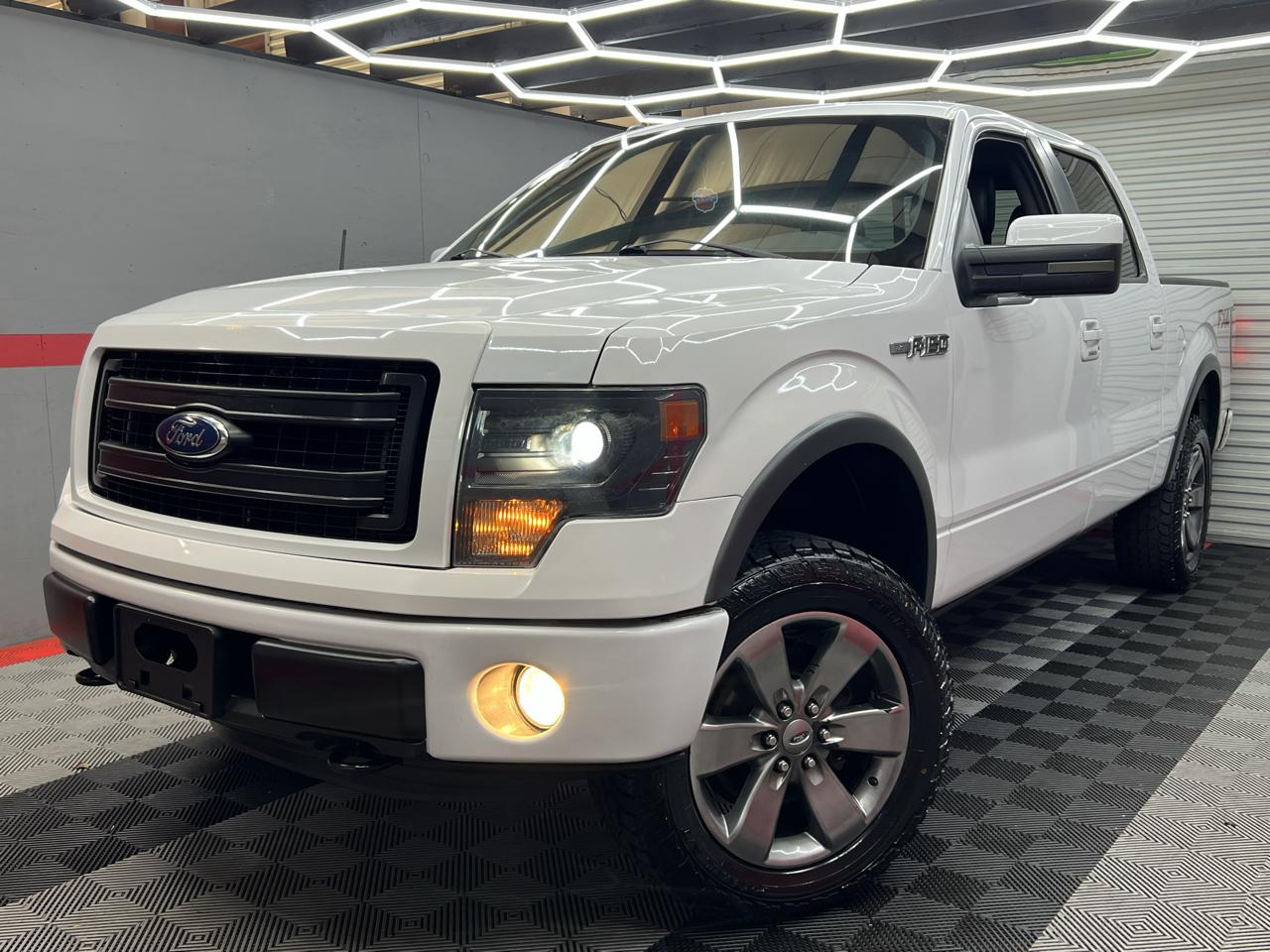 2013 Ford F-150 4WD SuperCrew 165" FX4