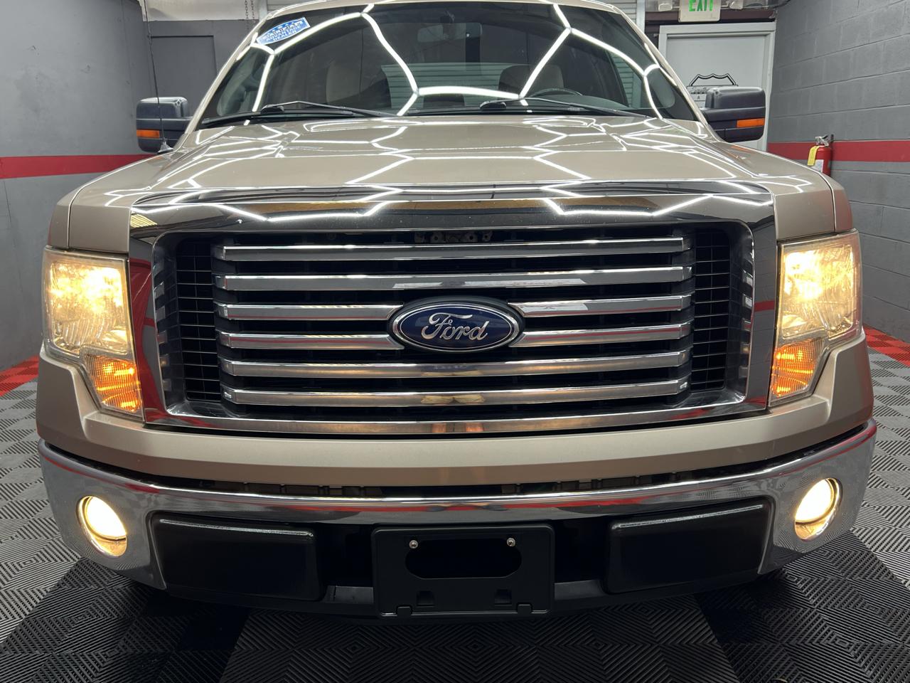 Ford F-150 XLT SuperCrew 5.5-ft. Bed 2WD 2012