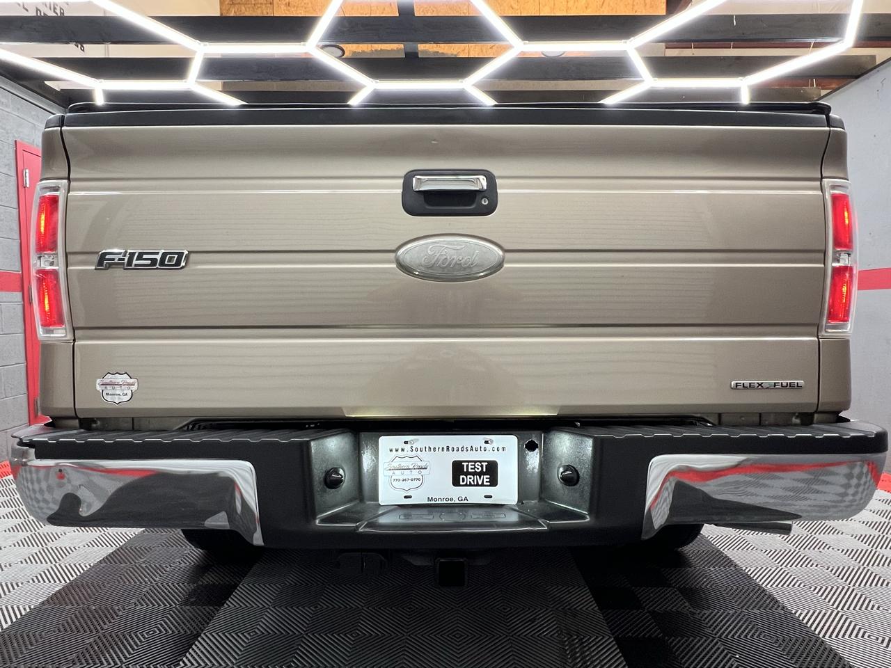 Ford F-150 XLT SuperCrew 5.5-ft. Bed 2WD 2012