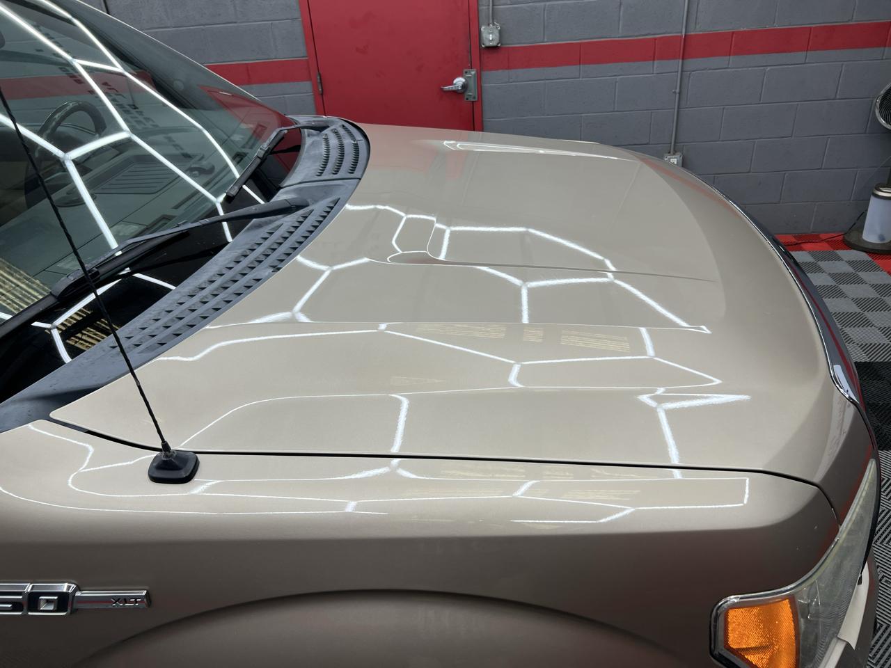 Ford F-150 XLT SuperCrew 5.5-ft. Bed 2WD 2012