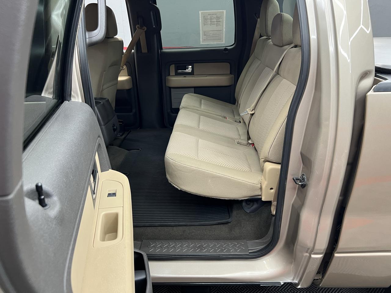 Ford F-150 XLT SuperCrew 5.5-ft. Bed 2WD 2012