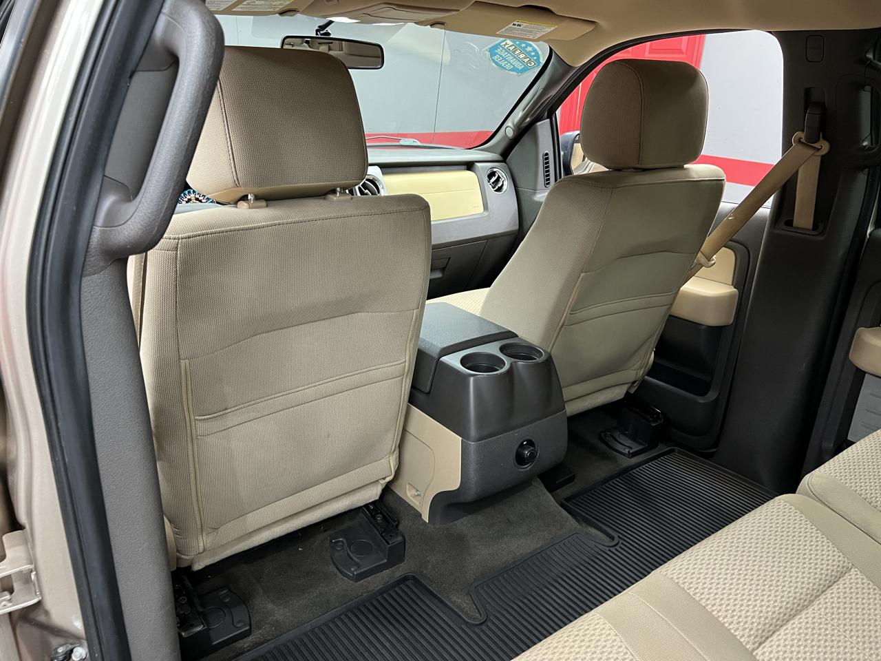 Ford F-150 XLT SuperCrew 5.5-ft. Bed 2WD 2012
