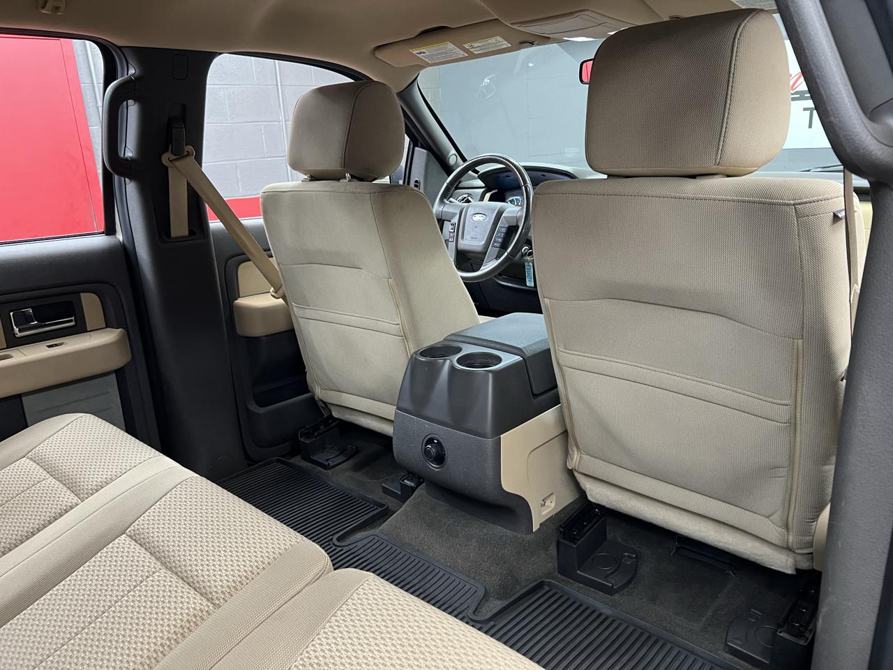 Ford F-150 XLT SuperCrew 5.5-ft. Bed 2WD 2012