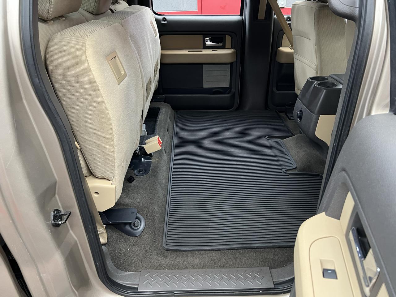 Ford F-150 XLT SuperCrew 5.5-ft. Bed 2WD 2012