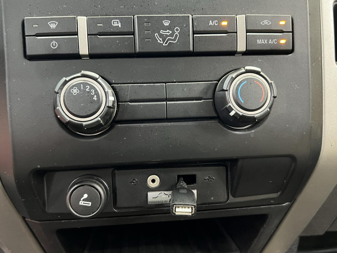 Ford F-150 XLT SuperCrew 5.5-ft. Bed 2WD 2012