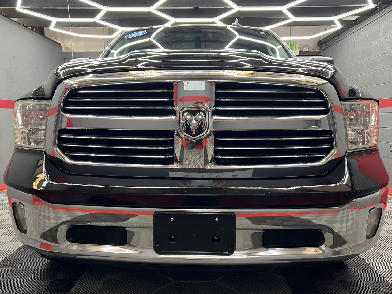 RAM 1500 4WD Quad Cab 140.5" Big Horn 2015