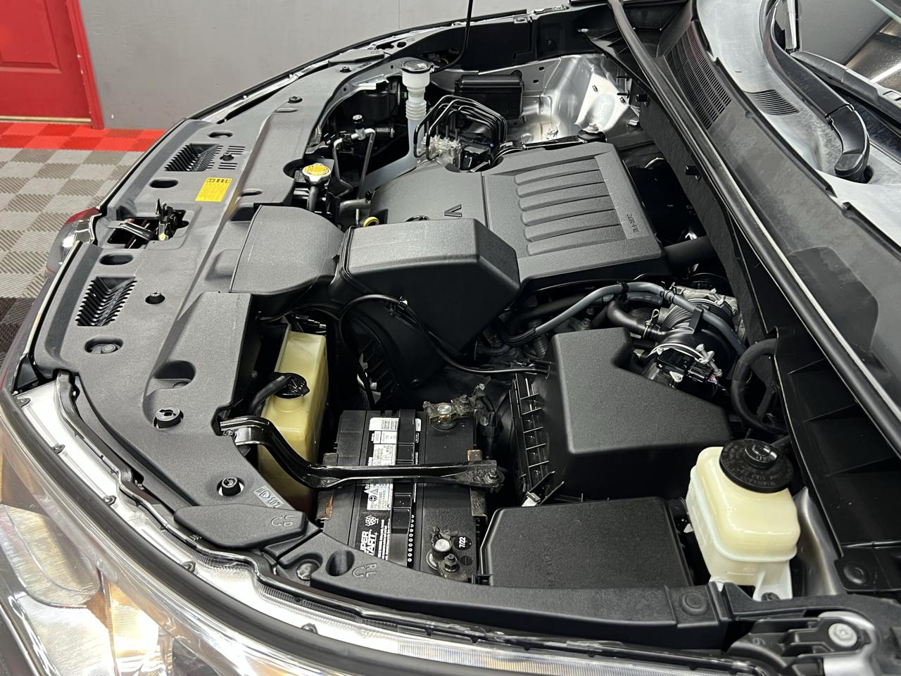 Toyota Highlander XLE FWD V6 2015