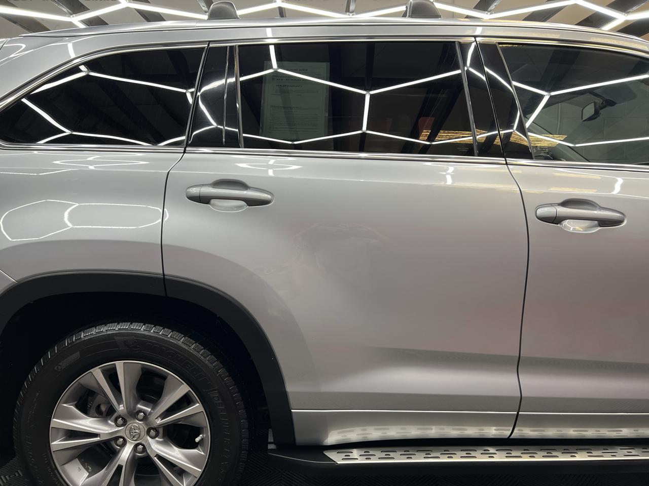 Toyota Highlander XLE FWD V6 2015